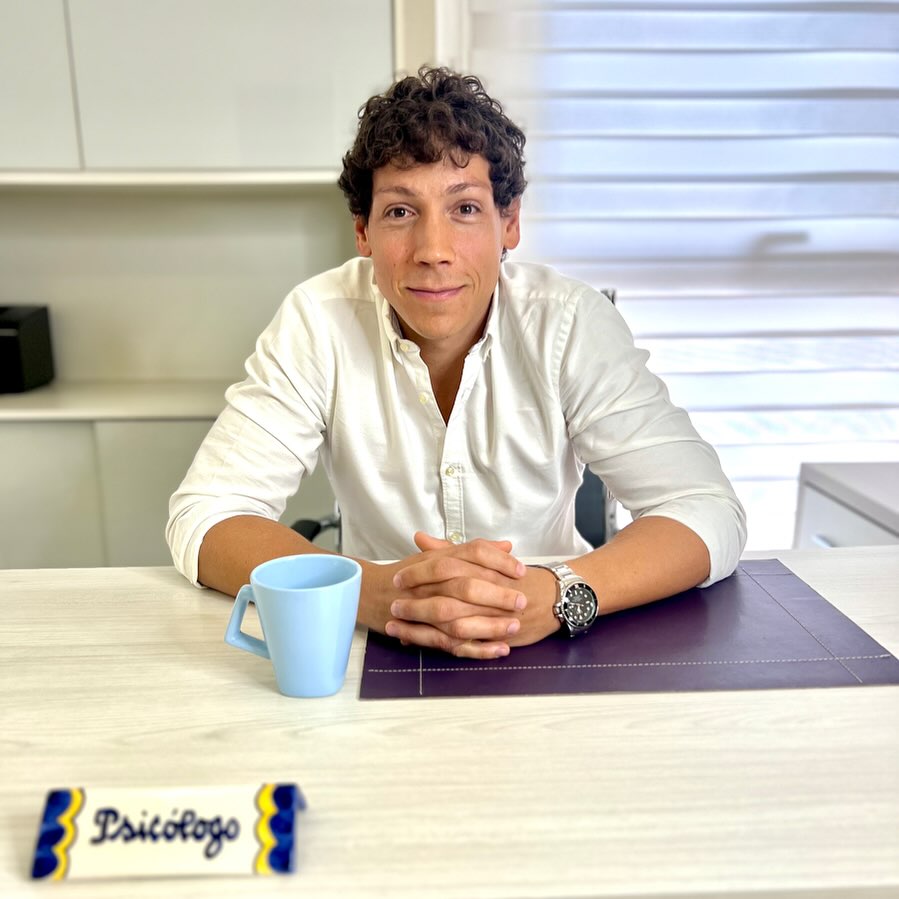 Psicólogo Caio Pereira